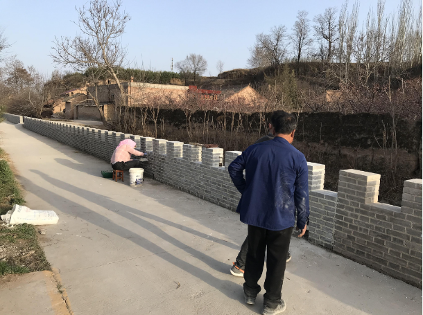 文明创建我先行——kok(中国)体育官方网站
积极提升包抓共建村社人居环境(图2)