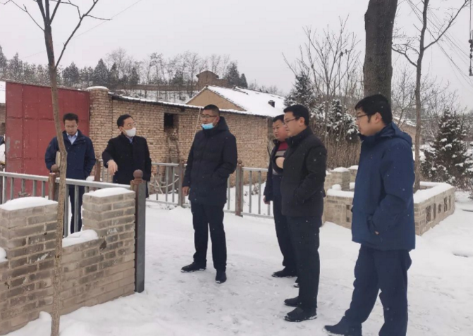 筑起安全墙 照亮乡村路——kok(中国)体育官方网站
鼎力支持包抓共建村社文明创建工作(图6)