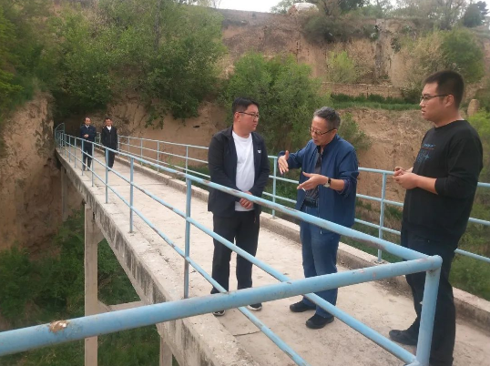 kok(中国)体育官方网站
泾东设计公司参与静宁县王湾水库除险加固工程评审(图2)