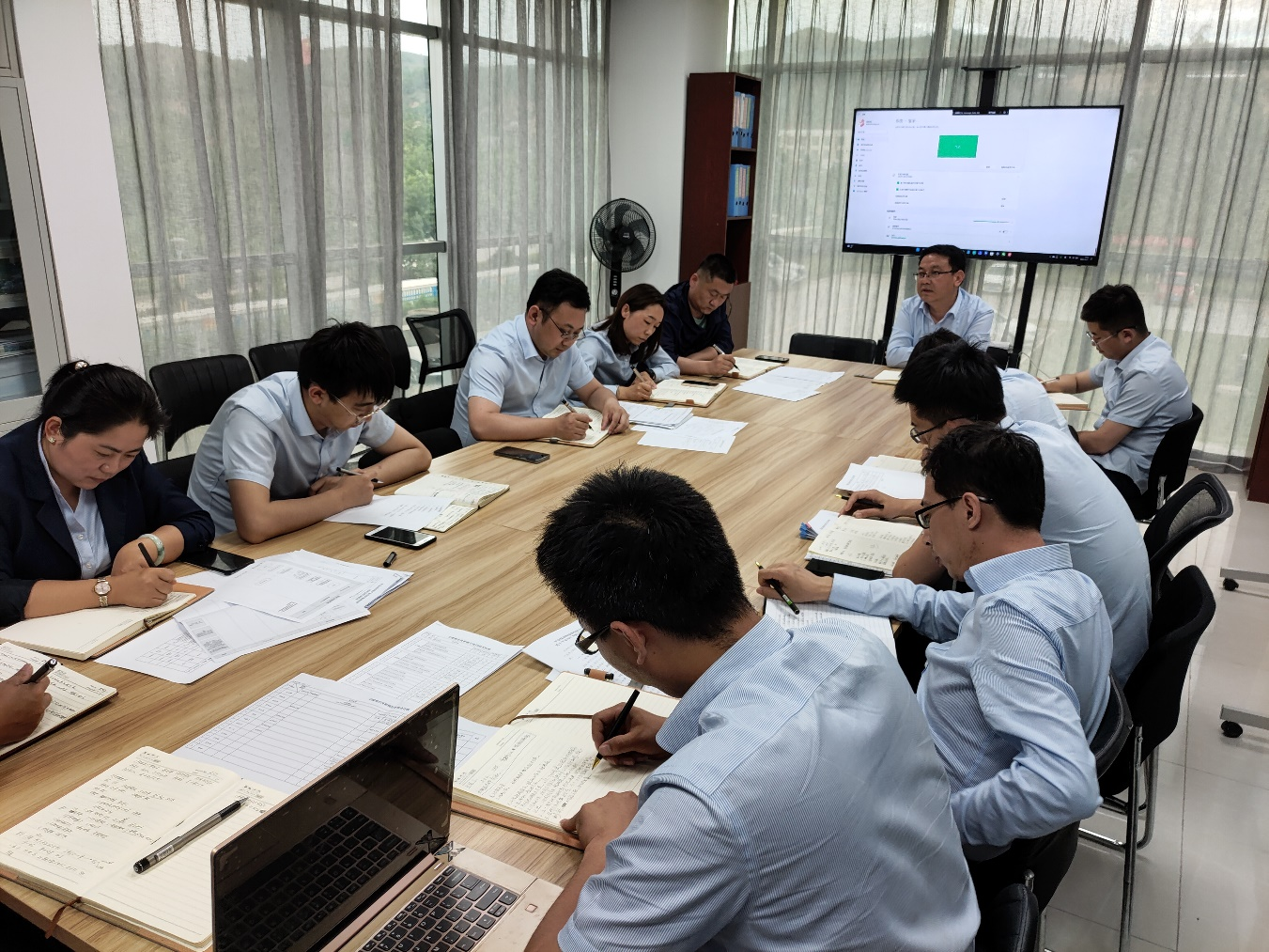 kok(中国)体育官方网站
平煤机公司开展作风集中整顿月活动第二期工作总结(图1)