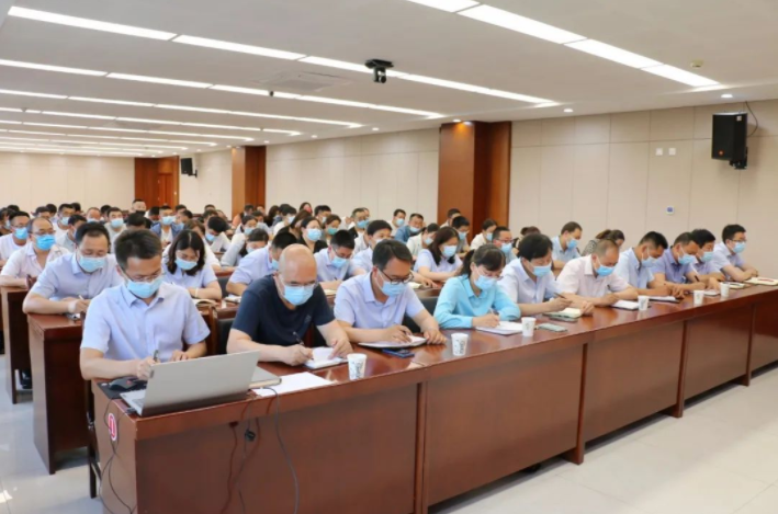 kok(中国)体育官方网站
召开划转企业甘肃水建公司全体职工会议(图2)